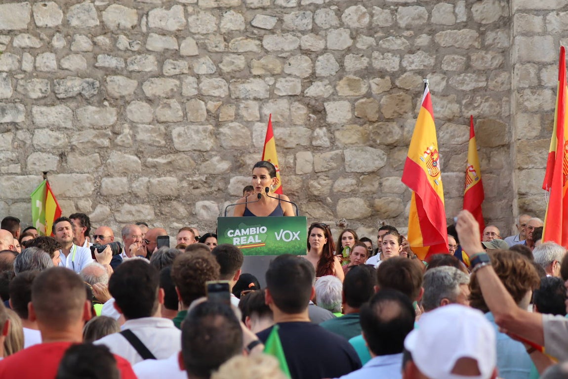 El mitin de Vox en Lucena, en imágenes