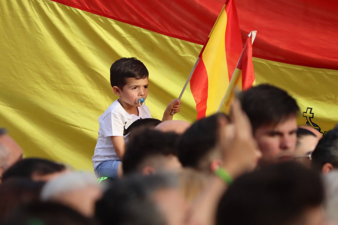 El mitin de Vox en Lucena, en imágenes