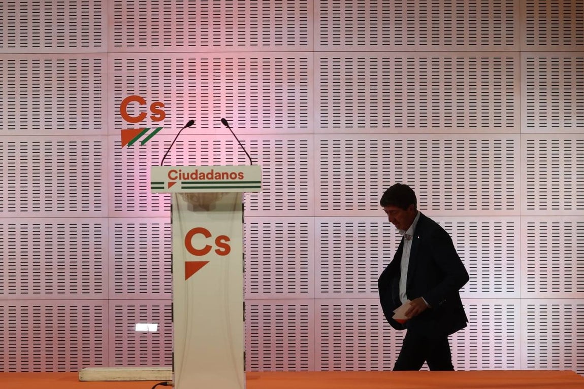 Juan Marín asume la desaparición de Ciudadanos en el Parlamento andaluz, en imágenes