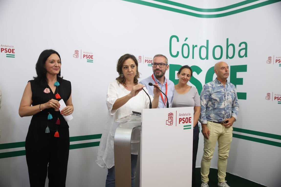 La dura derrota del PSOE de Córdoba en las autonómicas, en imágenes
