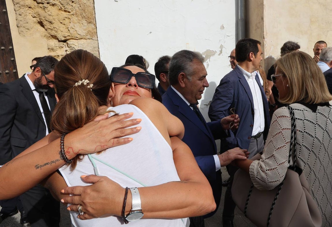 El funeral de Rafael Campanero en Córdoba, en imágenes