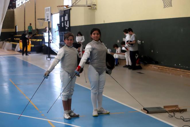 La belleza de la práctica de la esgrima en Córdoba, en imágenes