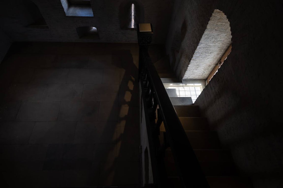 Recorrido interior por una Torre de don Fadrique ya restaurada