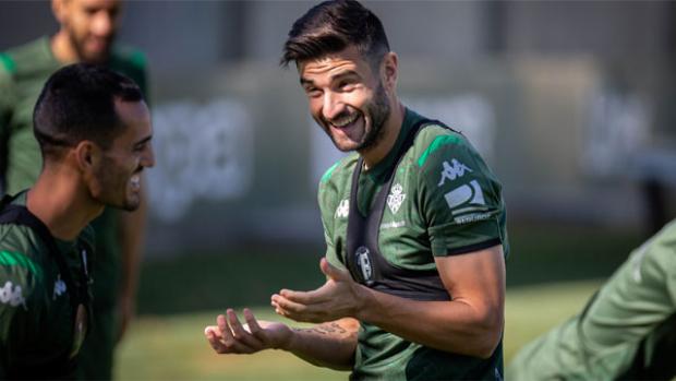 El Huesca quiere al exbético Barragán