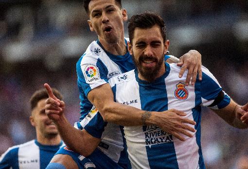 Borja Iglesias celebra el gol logrado en el Espanyol-Valladolid de marzo de 2019