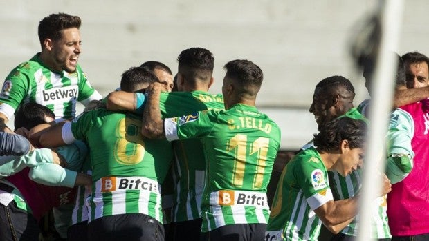 Remontada y a la Europa League (2-3)