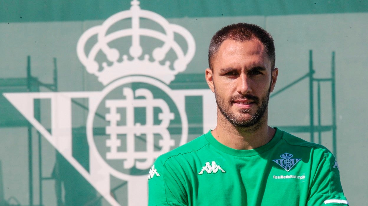 Víctor Ruiz, defensa del Real Betis