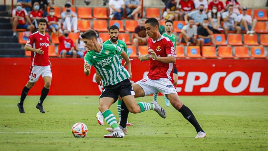 Nástic de Tarragona - Betis Deportivo: Tropiezo del filial en el escalón de la madurez (2-0)