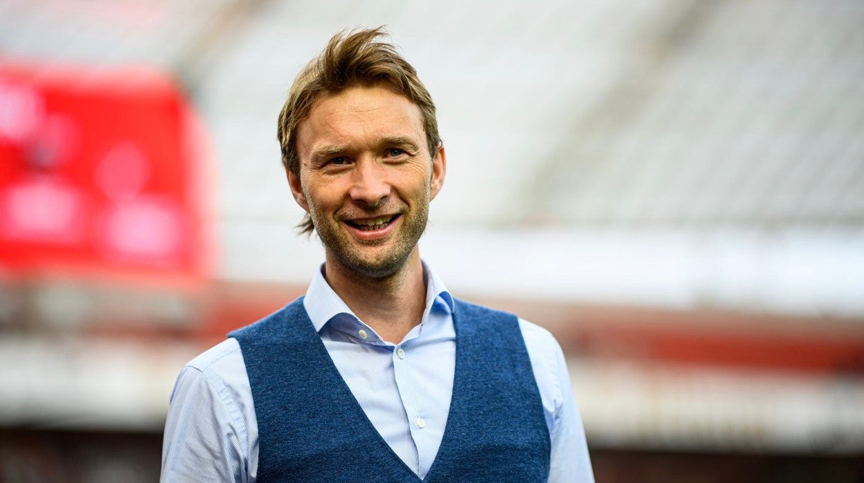 El director deportivo del Bayer Leverkusen, Simon Rolfes