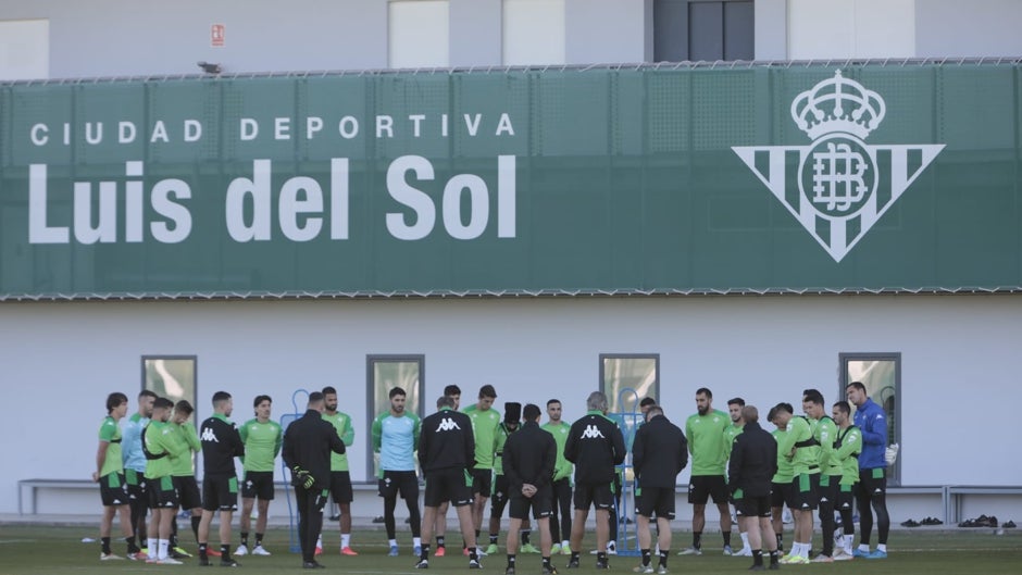 Alineación del Real Betis: ¿Cuál es tu once para el partido ante el Atlético de Madrid?