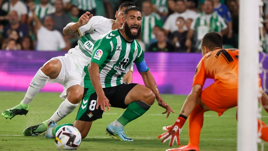 Fekir cumplió ante el Elche 100 partidos con el Betis en LaLiga