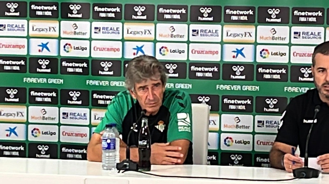 Pellegrini, este viernes en rueda de prensa