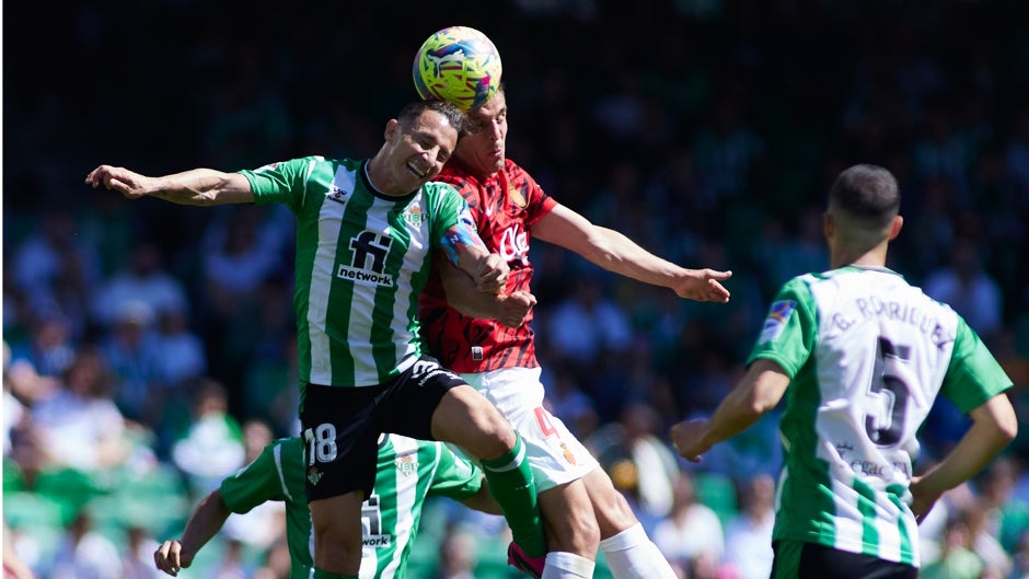 Guardado será baja en el Atlético - Betis por tarjetas