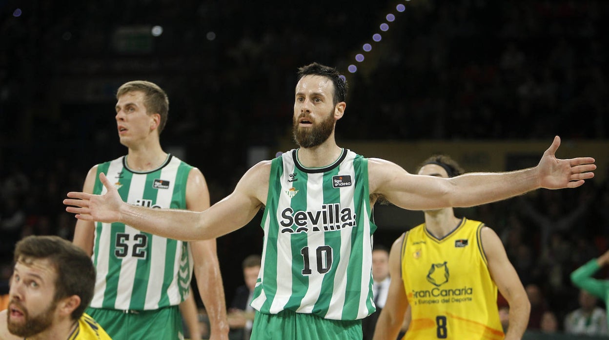 Pablo Almazán, en el partido de esta temporada en casa contra el Gran Canaria