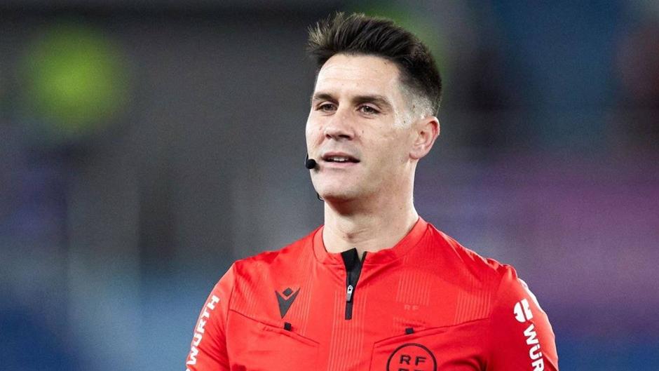 Ortiz Arias dirigirá el estreno del Betis en LaLiga EA Sports