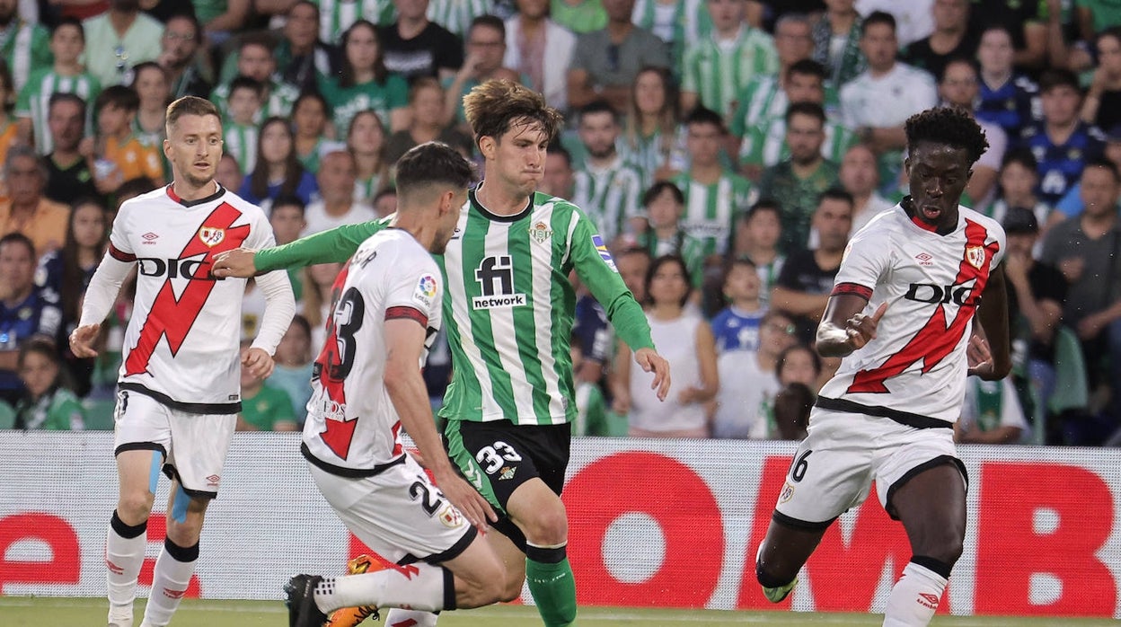 Un lance del Real Betis - Rayo Vallecano de la temporada pasada