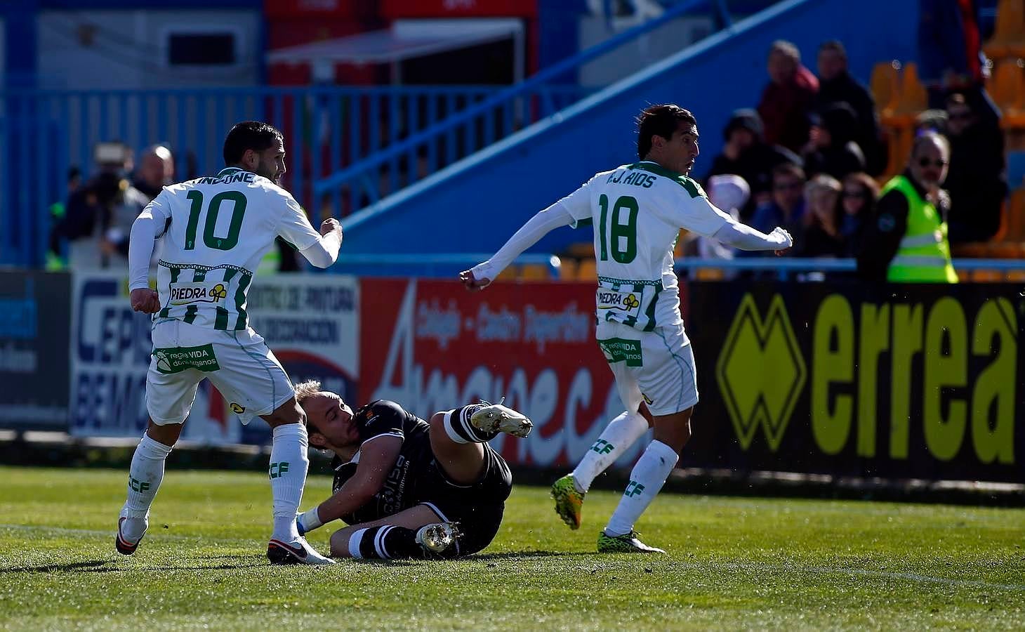 El partido del Alcorcón-Córdoba CF, en imágenes