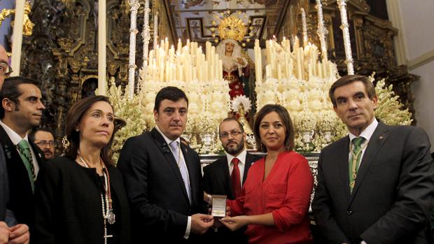 Javier Baena, con la alcaldesa, en la frustrada extraordinaria de octubre