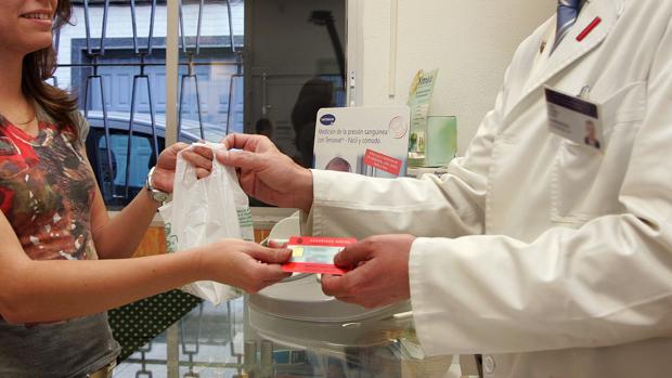 Los fármacos afectados por la resolución se venderán ahora en farmacias a pacientes no hospitalizados