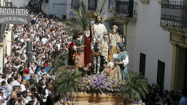 La Borriquita informa a sus hermanos del proceso electoral