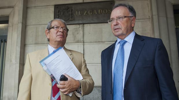 Manos Limpias seguirá ejerciendo la acusación particular tras retirarle la Audiencia la fianza exigida