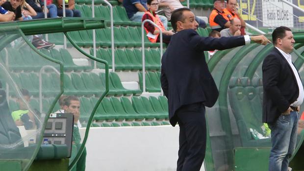 José Luis Oltra: «Nos ha faltado creérnoslo más»