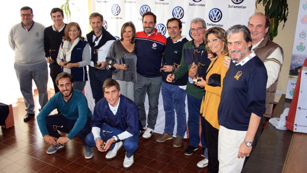 Premiados en el torneo de golf Safamotor