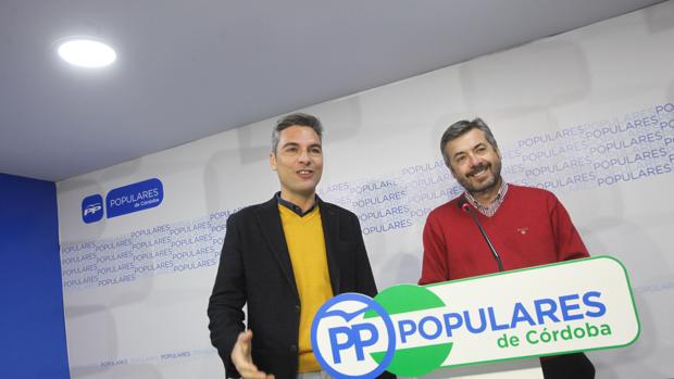 Torrico, acompañado por Lorite, en la mañana de este jueves