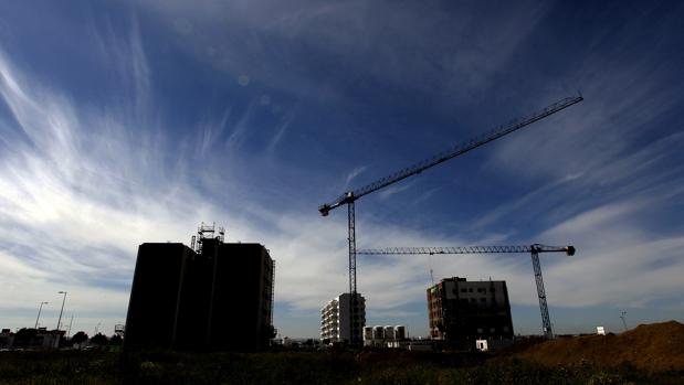 Bloques de viviendas en construcción en la zona de Poniente