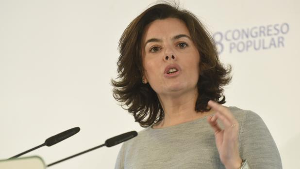 Soraya Sáenz de Santamaría durante siu intervención en la Ponencia Económica y de Administración Territorial