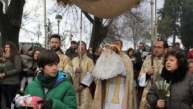 El mal tiempo no impide la celebración de la Romería de la Candelaria
