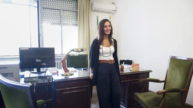 La juez Núñez en junio de 2015, cuando tomó posesión como titular del juzgado que fue de Mercedes Alaya