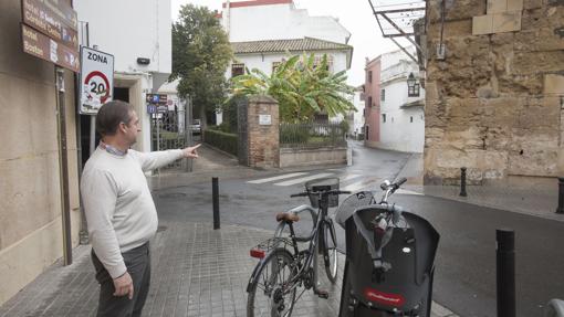 La llegada a la plaza de San Juan es clave para acceder al parking de la calle Sevilla