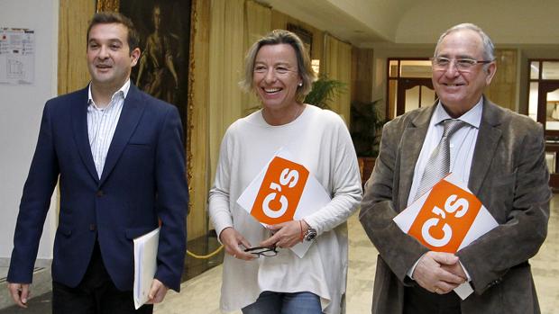 Albás, en el centro de la imagen