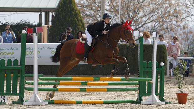 Uno de los saltos durante la prueba