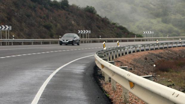 El accidente ha tenido lugar en la N-432