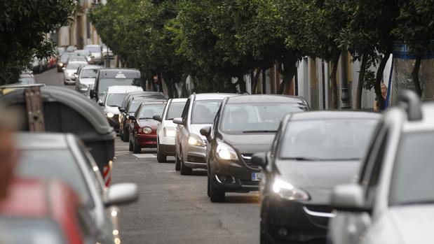 Coches en la calle San Fernando