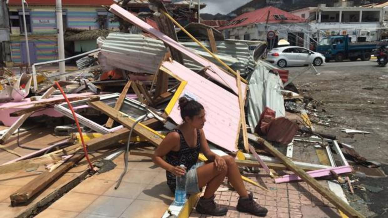 Sara Cerezo en una zona de la ciudad devastada por el fenómeno meteorológico