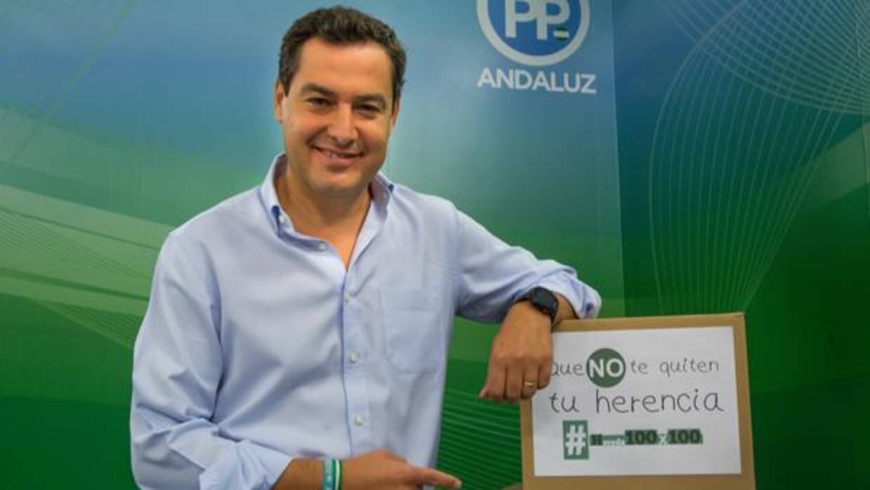 Juanma Moreno considera que el gobierno andaluz se ha visto forzado a reformar el impuesto por la presión de la calle