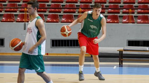 Entrenamiento del Yosíquesé Cordobasket en Vista Alegre