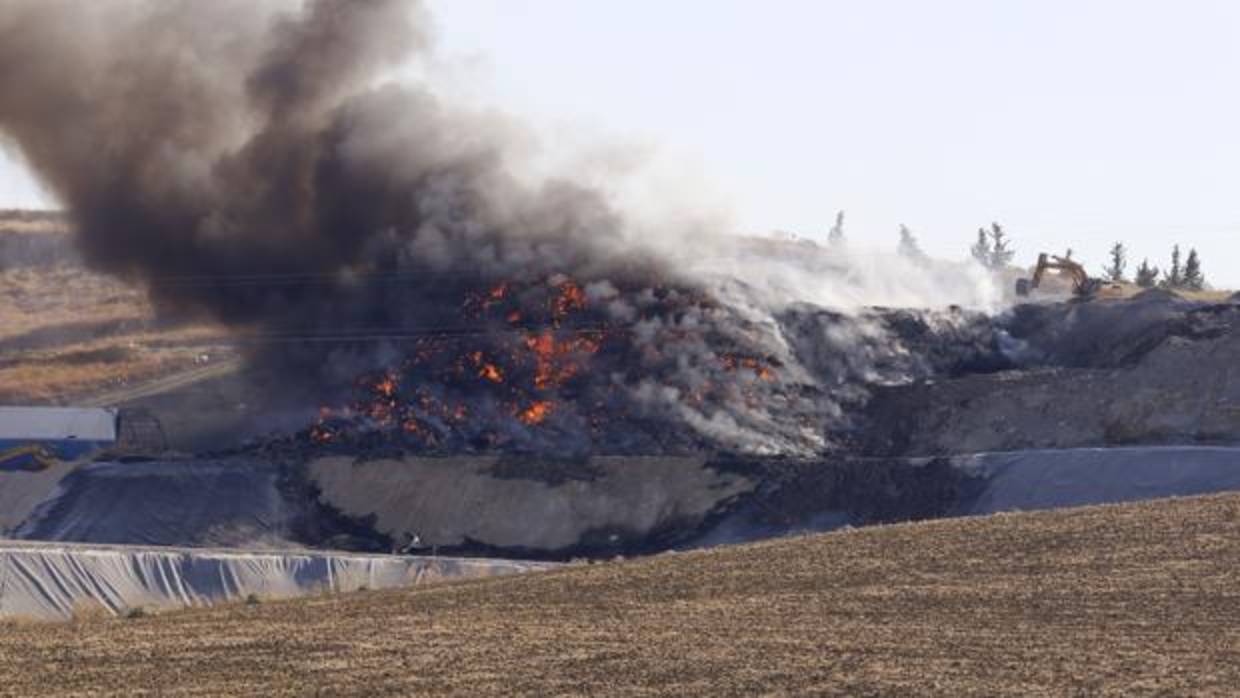 Incendio en la planta de residuos de Recicor XXI