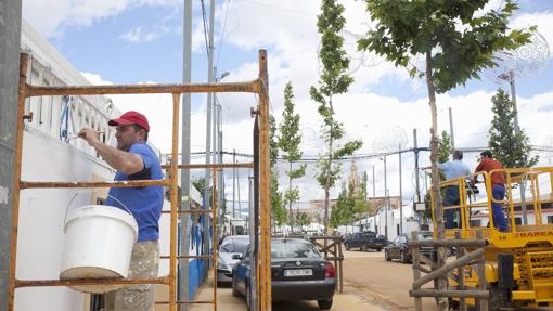 Montaje de casetas en el Arenal