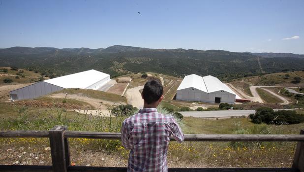 IU pedirá a Bruselas que investigue el traslado de residuos radioactivos de Garoña a El Cabril