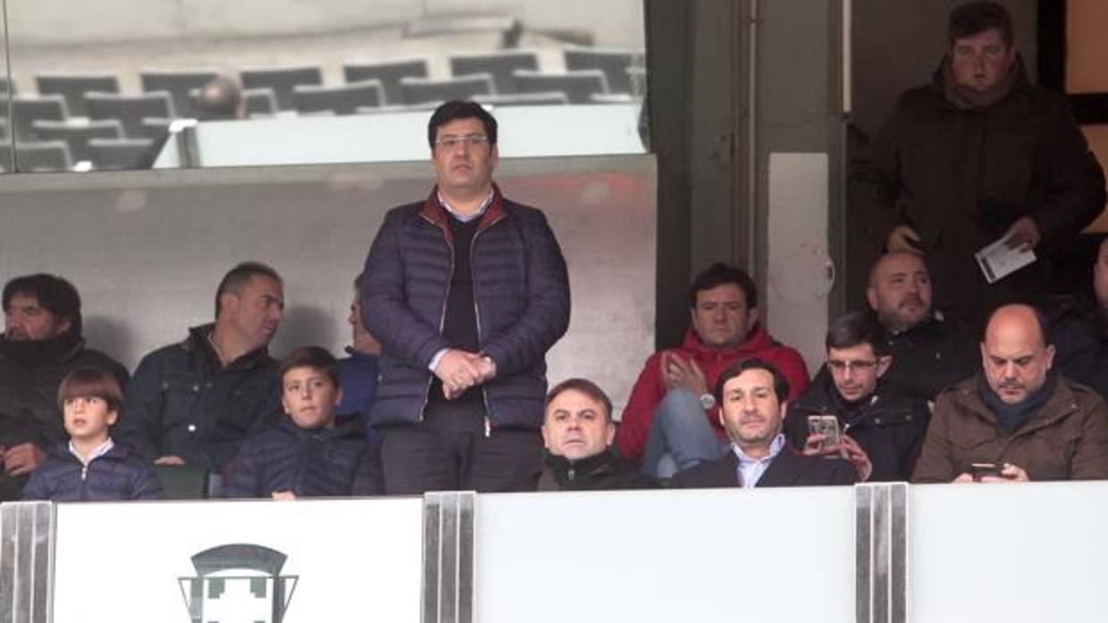 Jesús León este domingo en el palco de El Arcángel en el partido del filial