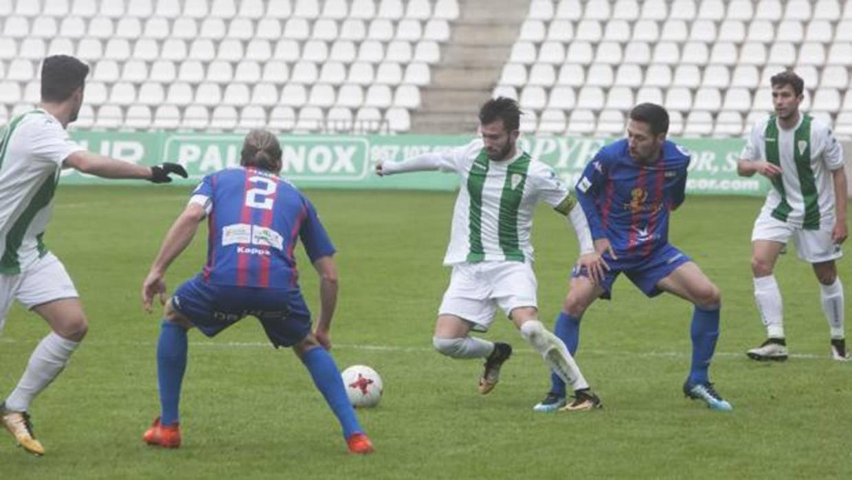 El Córdoba B, en el último partido en El Arcángel