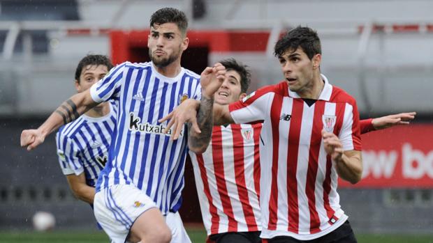 Fichajes Córdoba CF: Jauregi y Valentín, muy cerca; Quim Araujo, otra opción