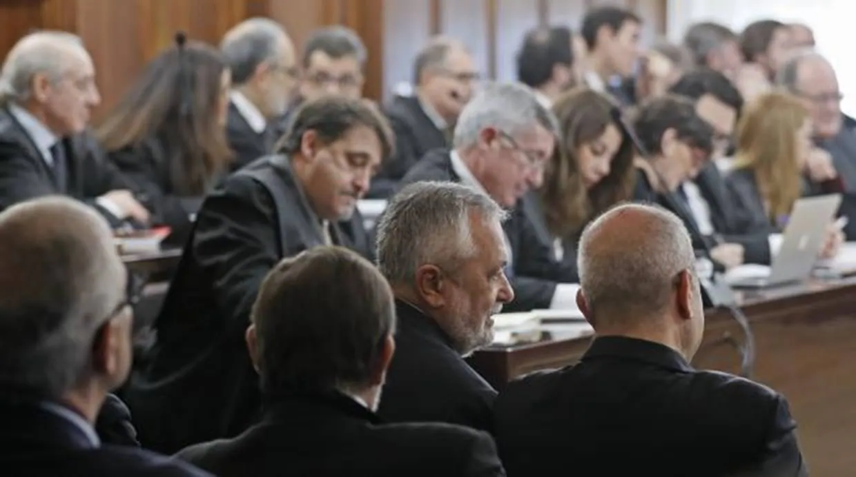 Imagen de la sala donde se juzgan a los acusados de los ERE en Sevilla
