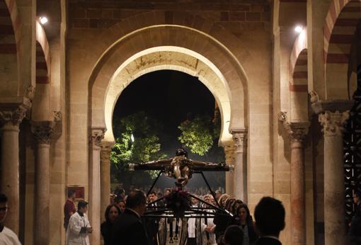 El Cristo de la Providencia, en su Vía Crucis en la Catedral de Córdoba en 2017