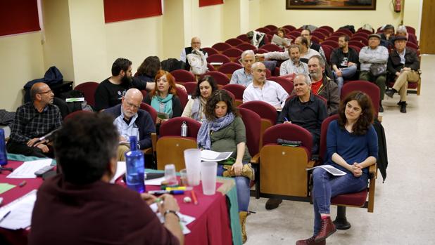 Ganemos Córdoba inicia la confluencia con IU defendiendo su carácter asambleario