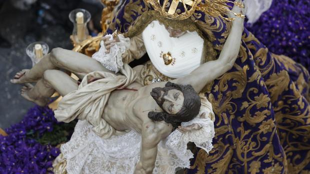 ¿Un poema de Pablo García Baena dedicado a la Quinta Angustia de Córdoba?